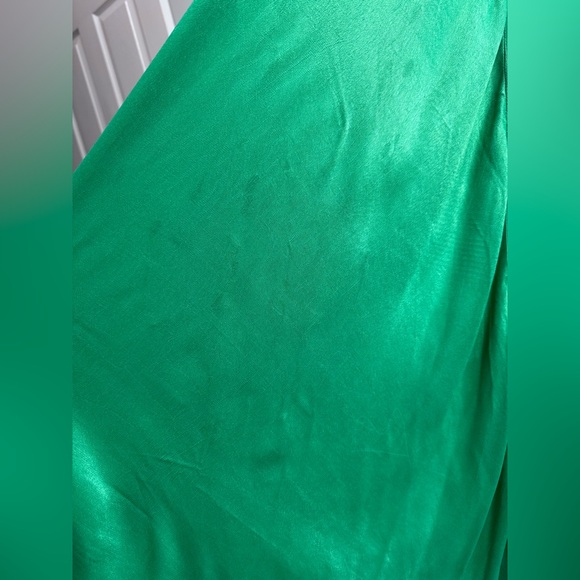 Karina Grimaldi x Revolve Azalea Maxi Dress Kelly Green NWT - Picture 9 of 9